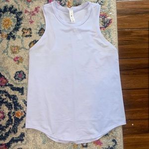 LULULEMON SCULPT TANK (light blue) size 2!! NEVER worn.